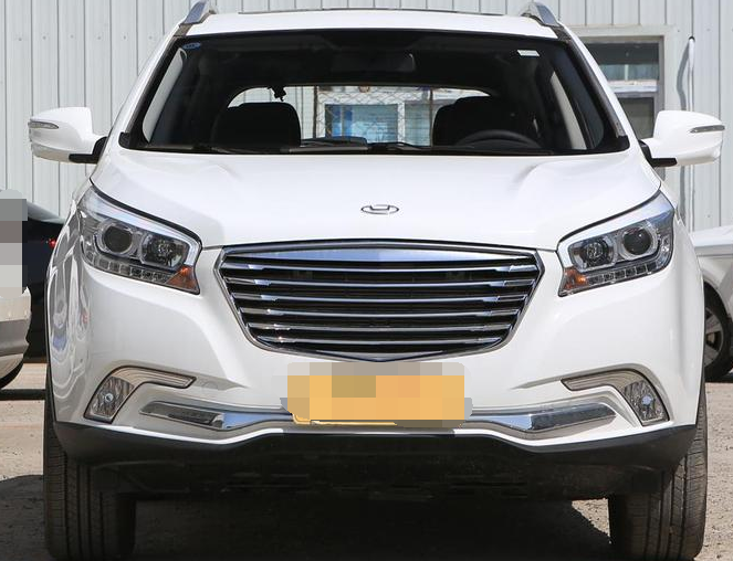 华泰圣达菲2017款1.5t汽油手动两驱精英型,绚丽耀眼,真的很高级