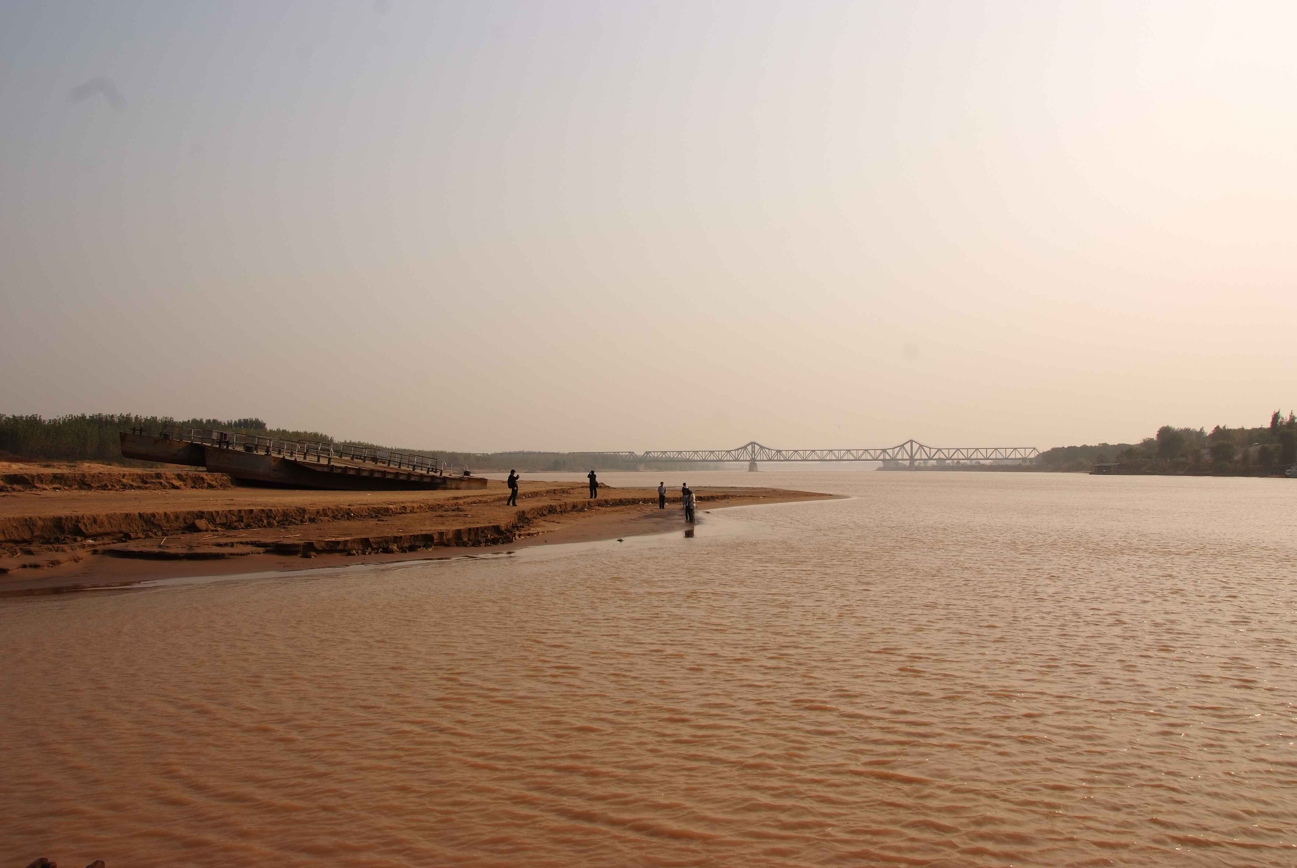 除了济南黄河森林公园,北京市南宫温泉,设施很齐全的知名旅游景点原来