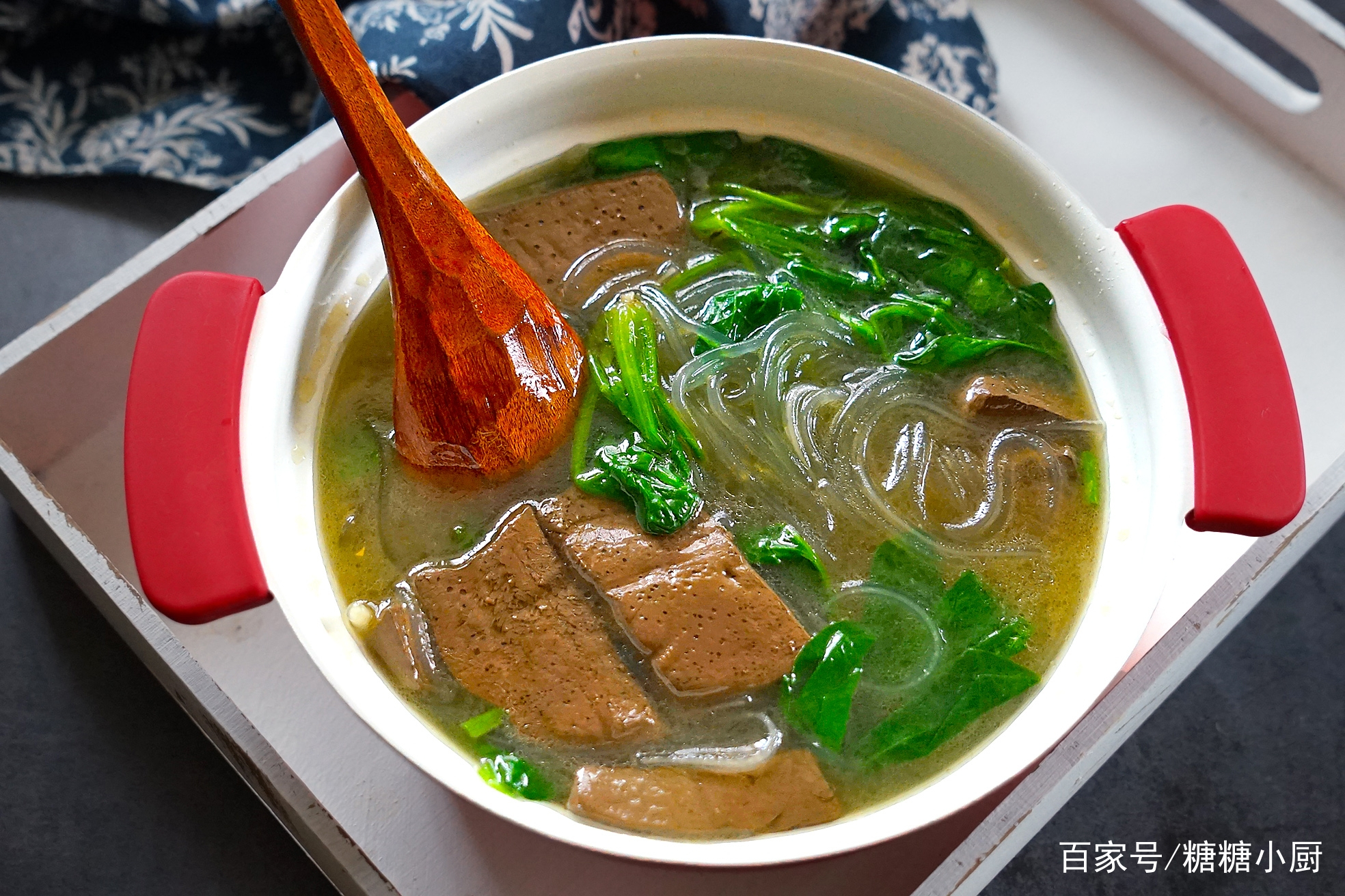 冬天喝什么汤(冬天喝什么汤驱寒保暖)