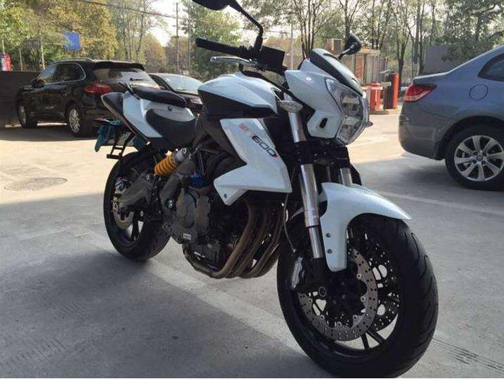 不到5万元,选择国产四缸摩托车,还是进口双缸?一文讲清楚