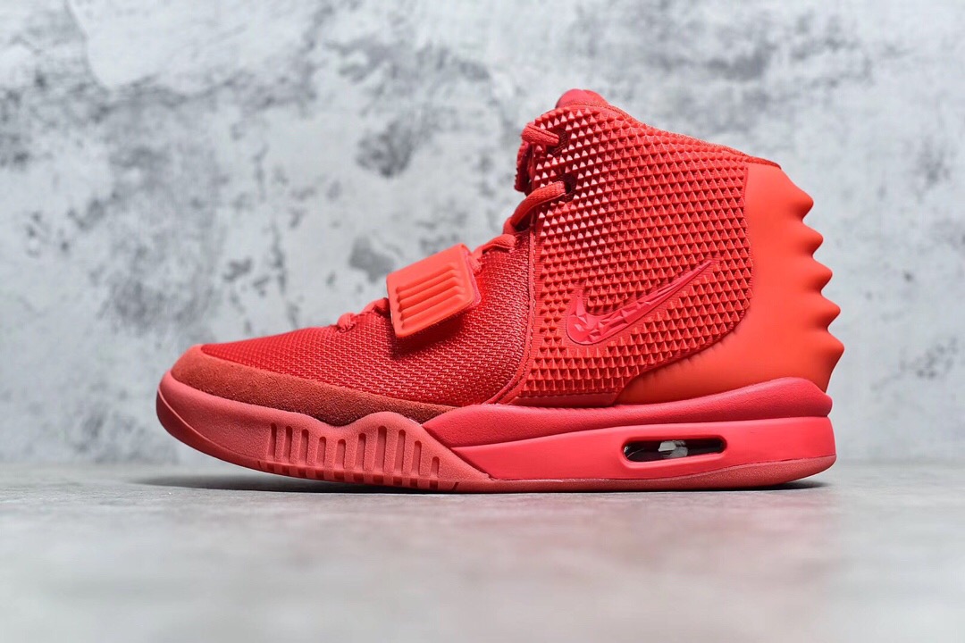 耐克红椰子nike air yeezy 2 red october 侃爷不死神