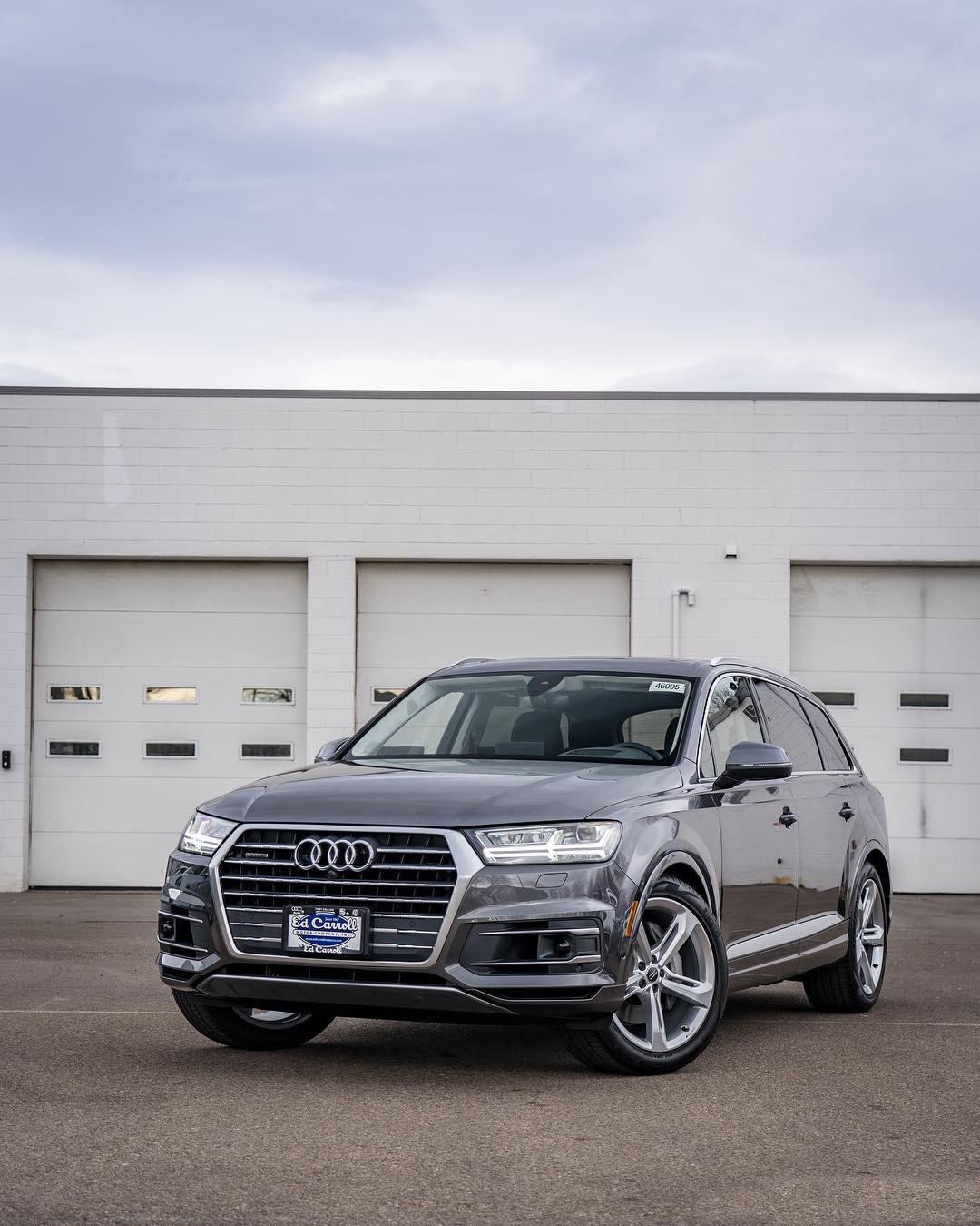 侧面 转载自百家号作者:小美摄影看看