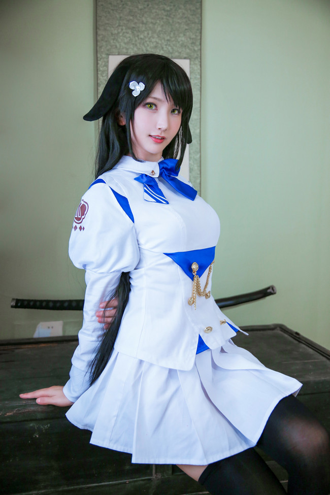 我很乖很听话的,碧蓝航线鸟海猋小妹妹cosplay