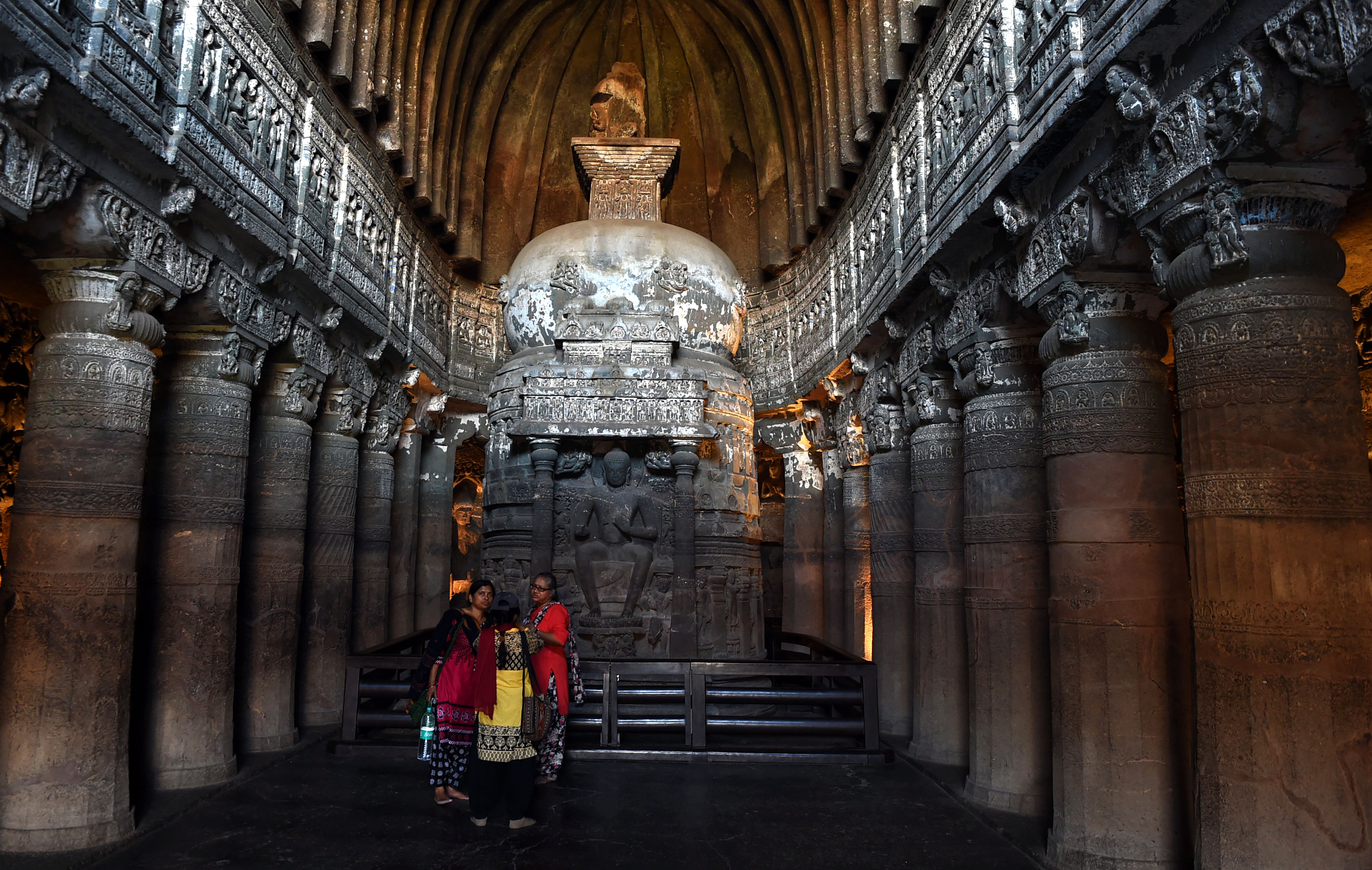 走进印度阿旃陀石窟(4)