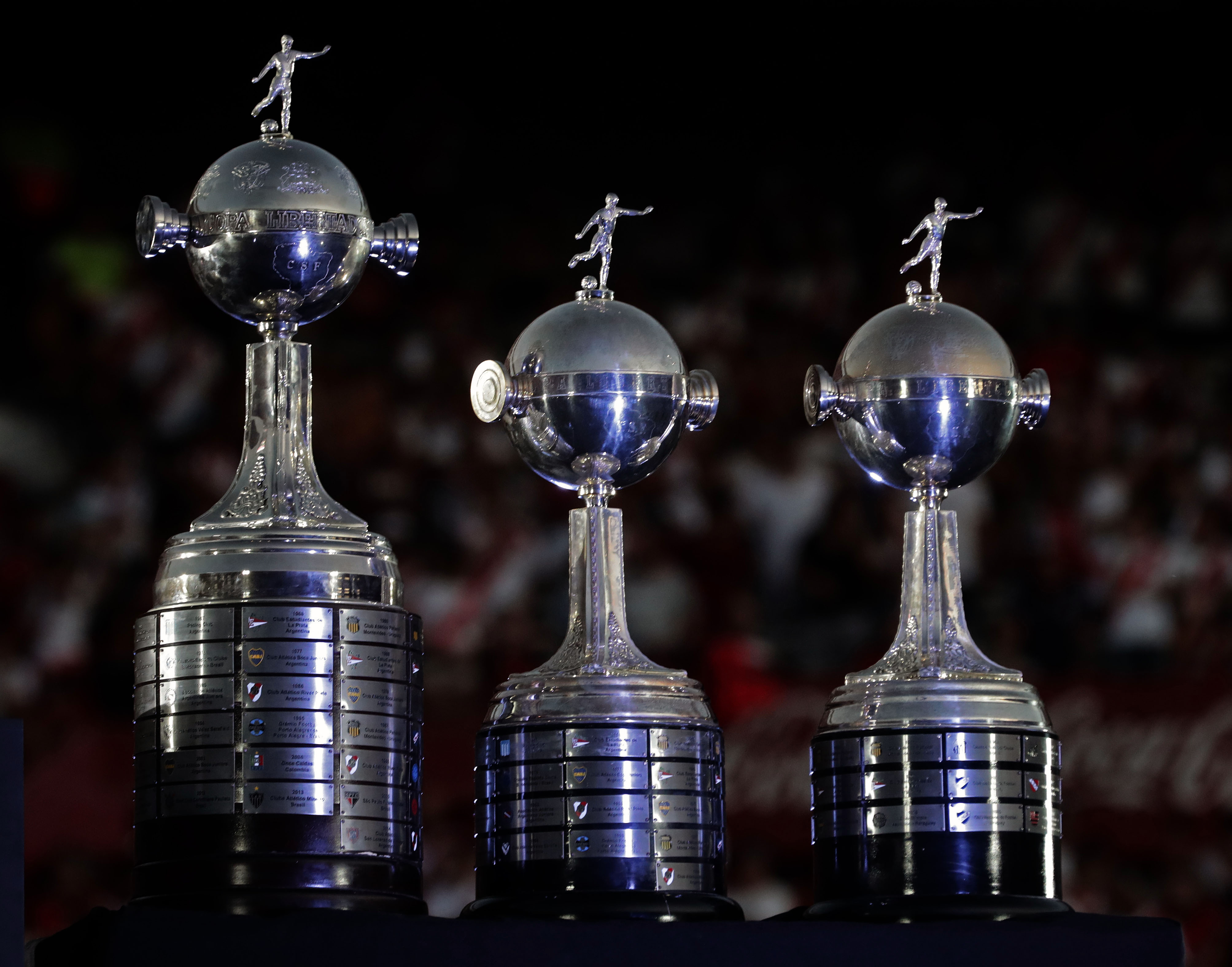 南美解放者杯奖金图片