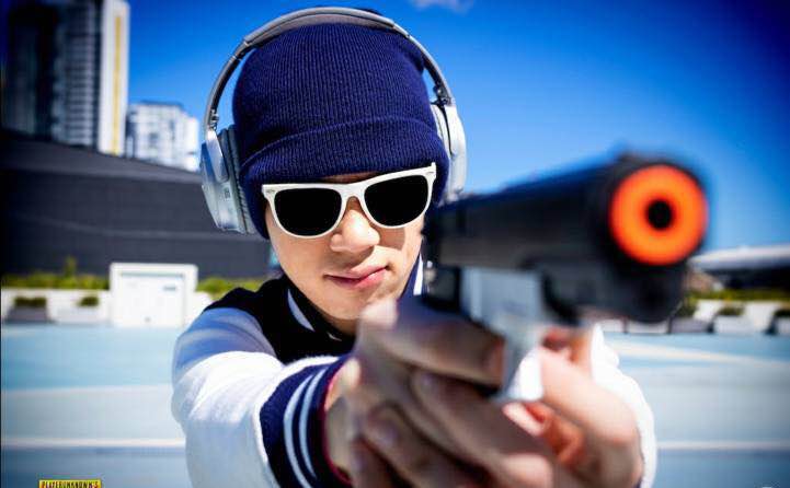 绝地求生裸配件情况下哪把步枪最强,落地对枪就靠它!