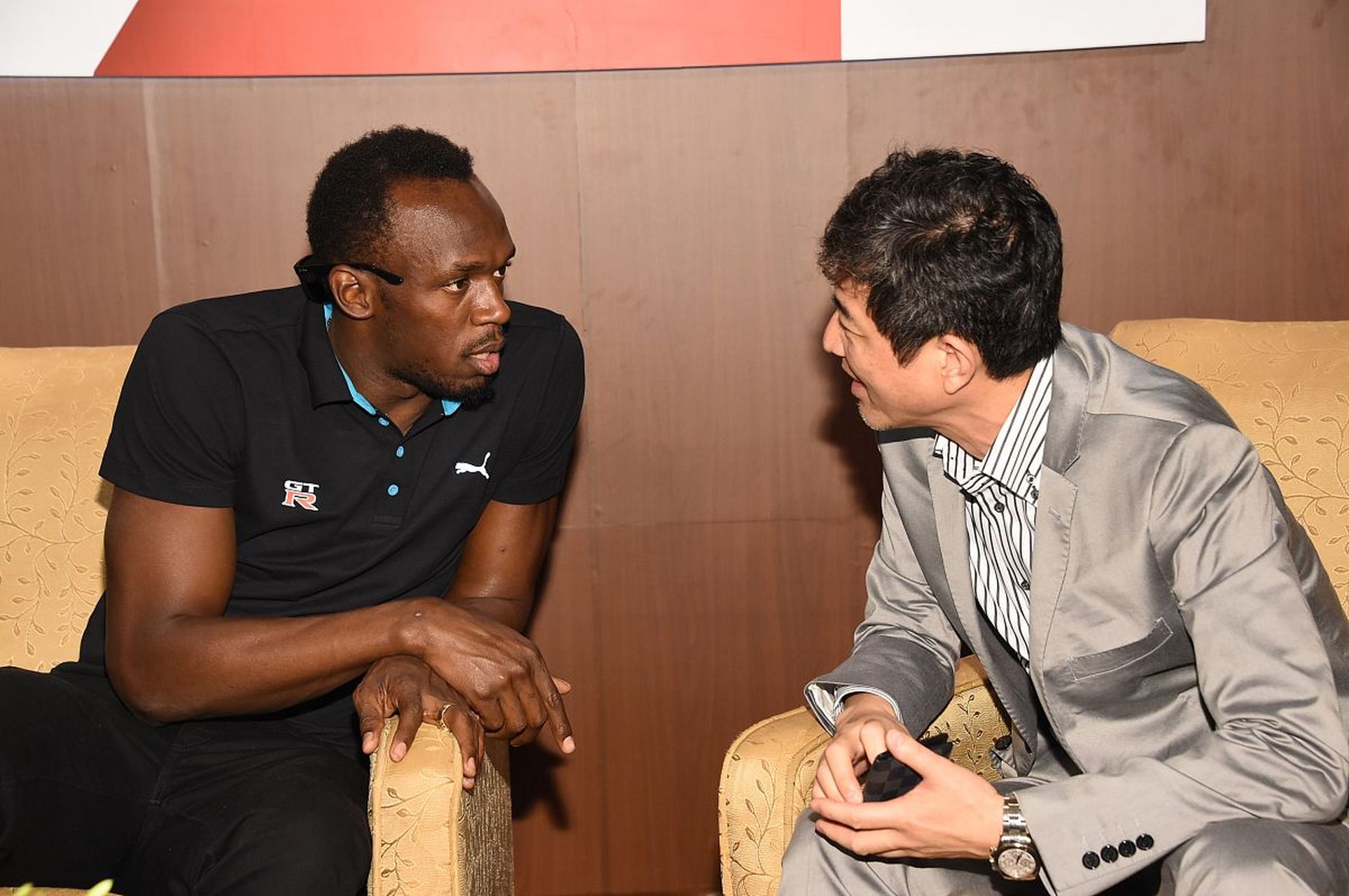 体坛个人排名 tier1:博尔特 tier2:梅西,乔丹,贝利,马拉多纳 tier3