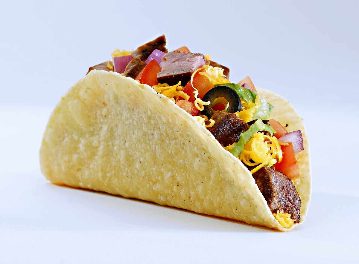 美国饮食文化的代表之一 两种不同种族的混合性美食 墨西哥玉米卷