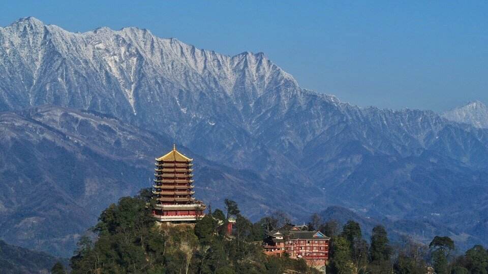 航拍青城山,欣赏不同角度的美