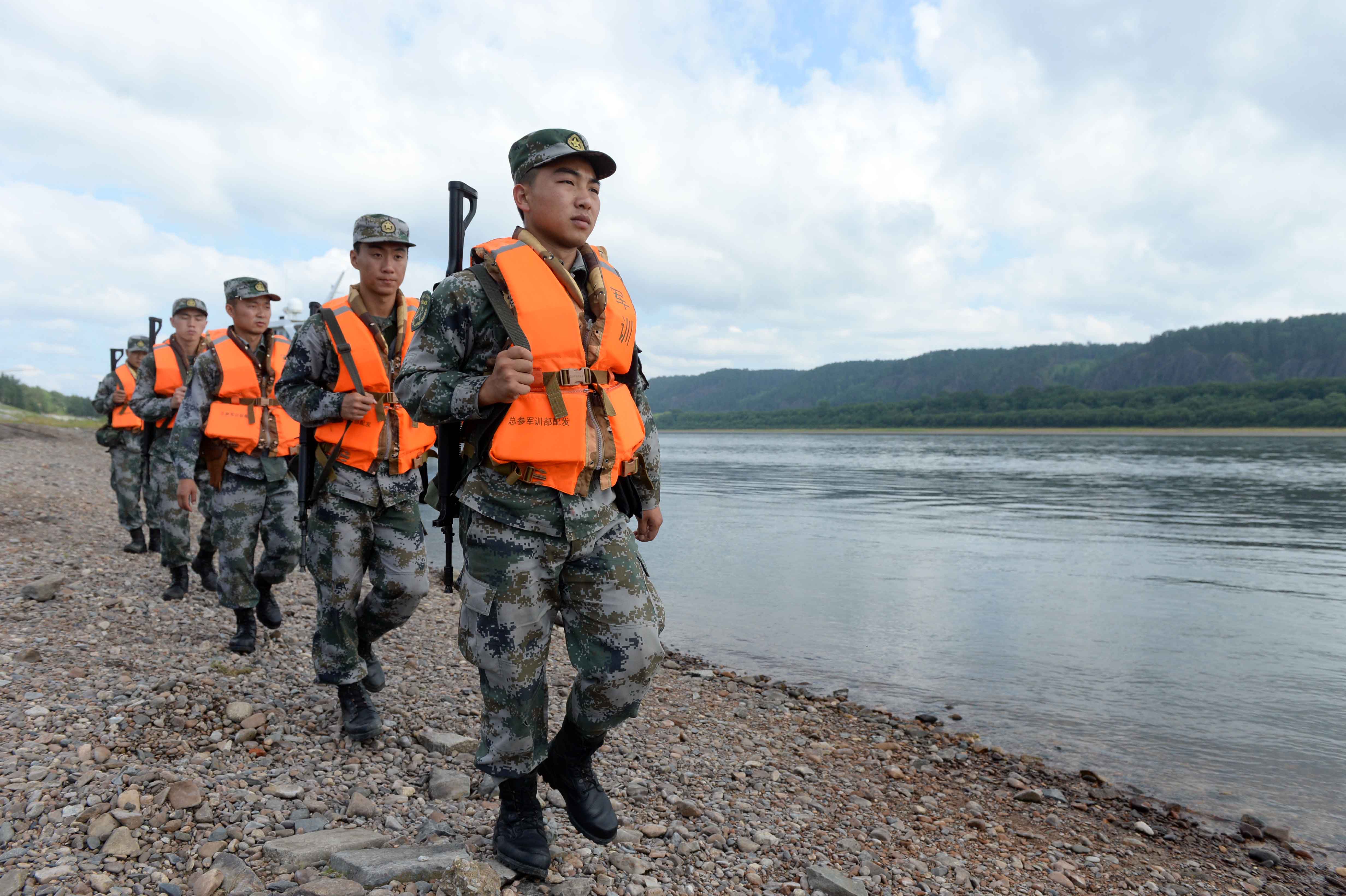 万家灯火守护安宁,2018年请记住这些曾刷爆朋友圈的中国军人!
