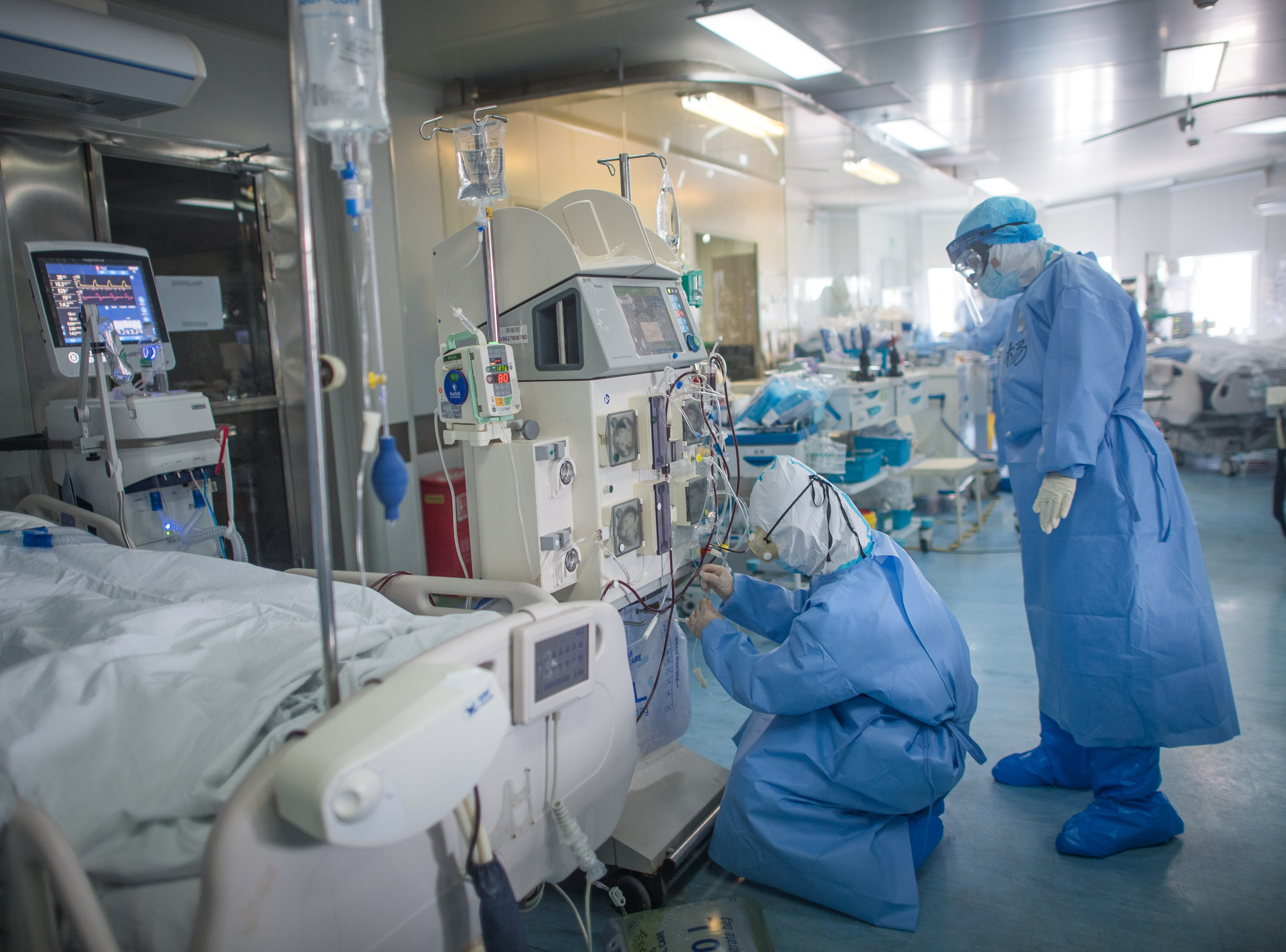 他们,再次投身危重症救治一线(11)