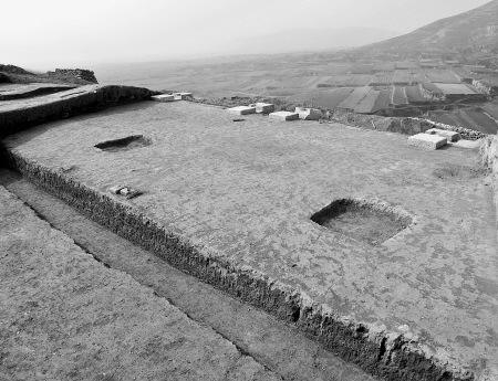 张家港陵墓中出土一把玉钥匙,专家研究说:真不知道它是干啥的