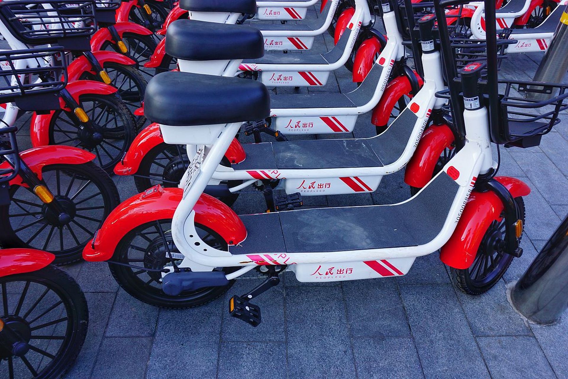 氢能源电动自行车,续航80公里!安全便捷,仅需9000元.