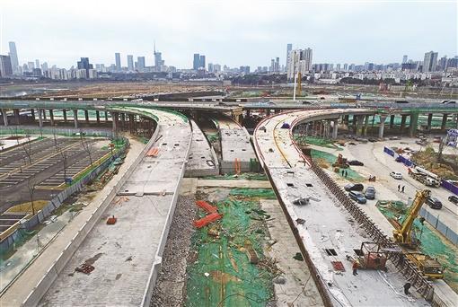 长沙东二环鸭子铺立交改造加速推进