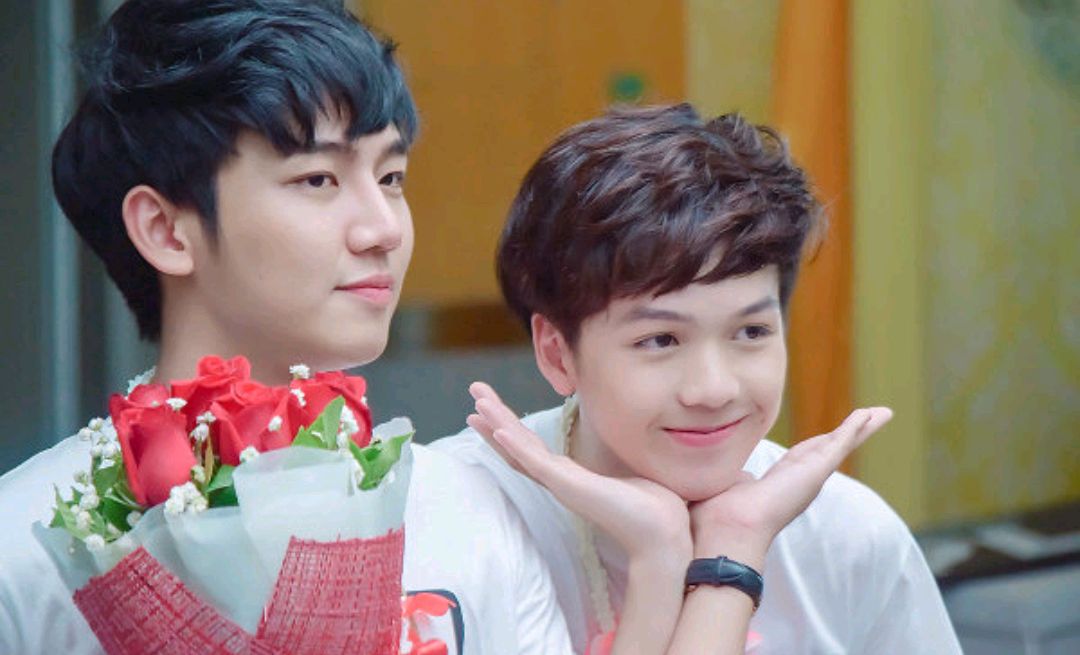 《不期而爱》软萌少爷黄明明遇上守护男神泡芙,爱在不经意间到来