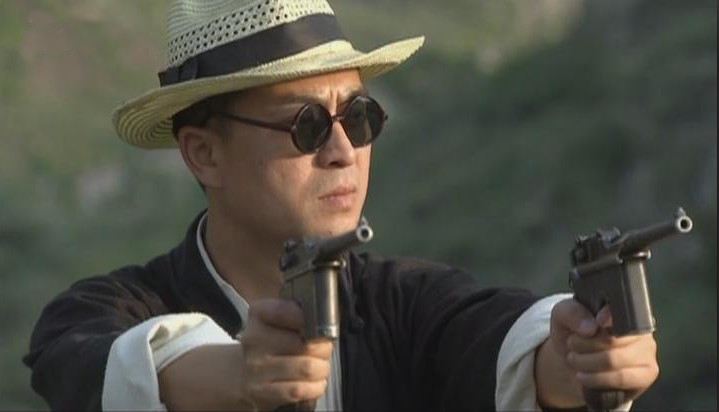 余洪信,63军副军长,由李向阳式的英雄到强奸杀人犯的蜕变