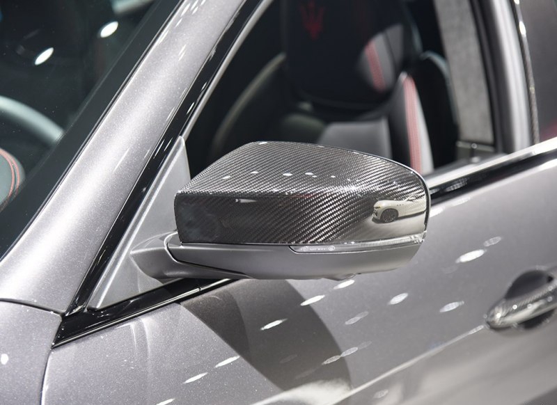 饱览玛莎拉蒂ghibli之美,设计风格炫酷,从内到外都很受欢迎