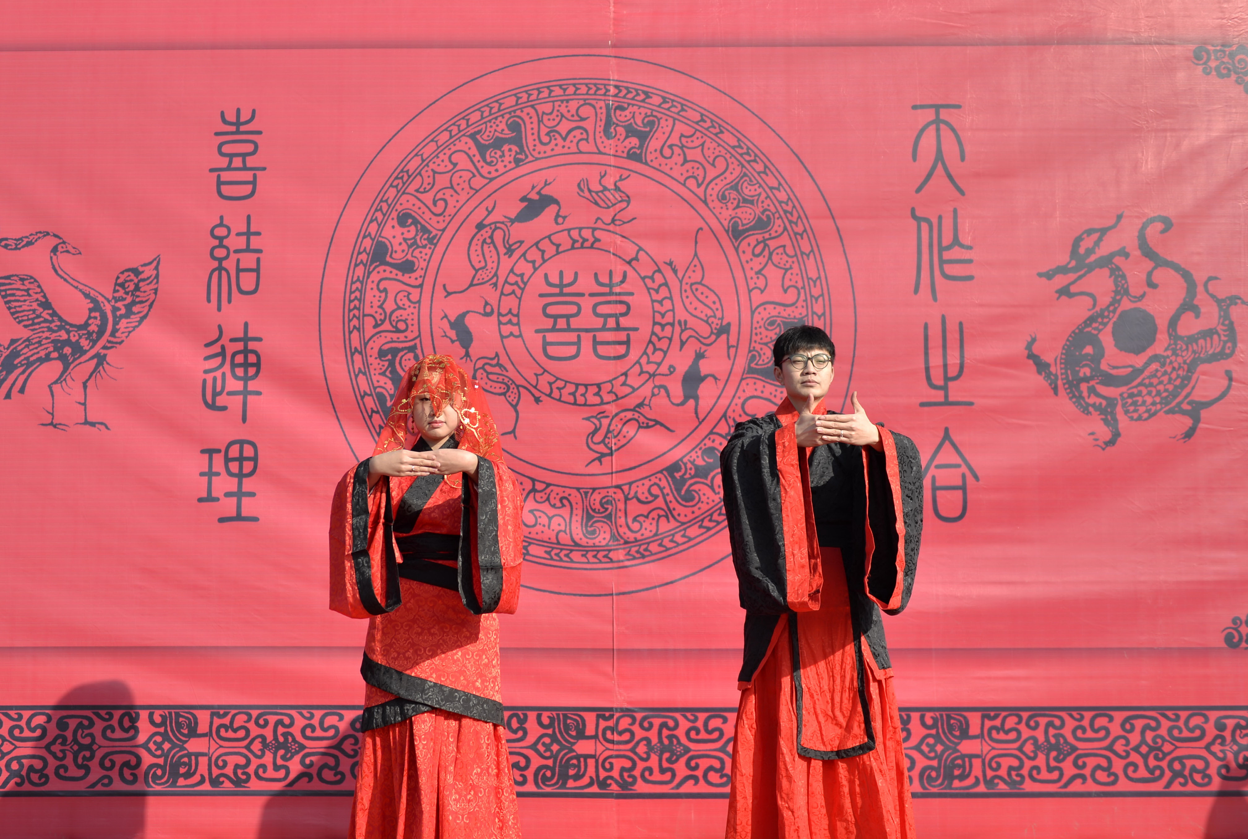 (社会)(3)河北:汉式集体婚礼迎新春