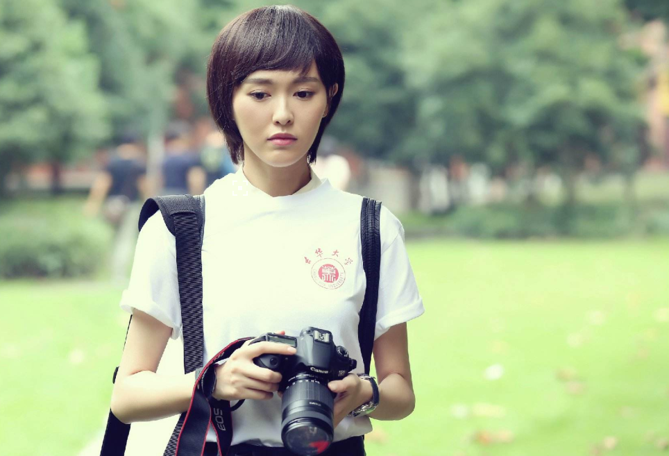 唐嫣《格子间女人》定档,短发的唐嫣颜值真是高,期待新剧的播出