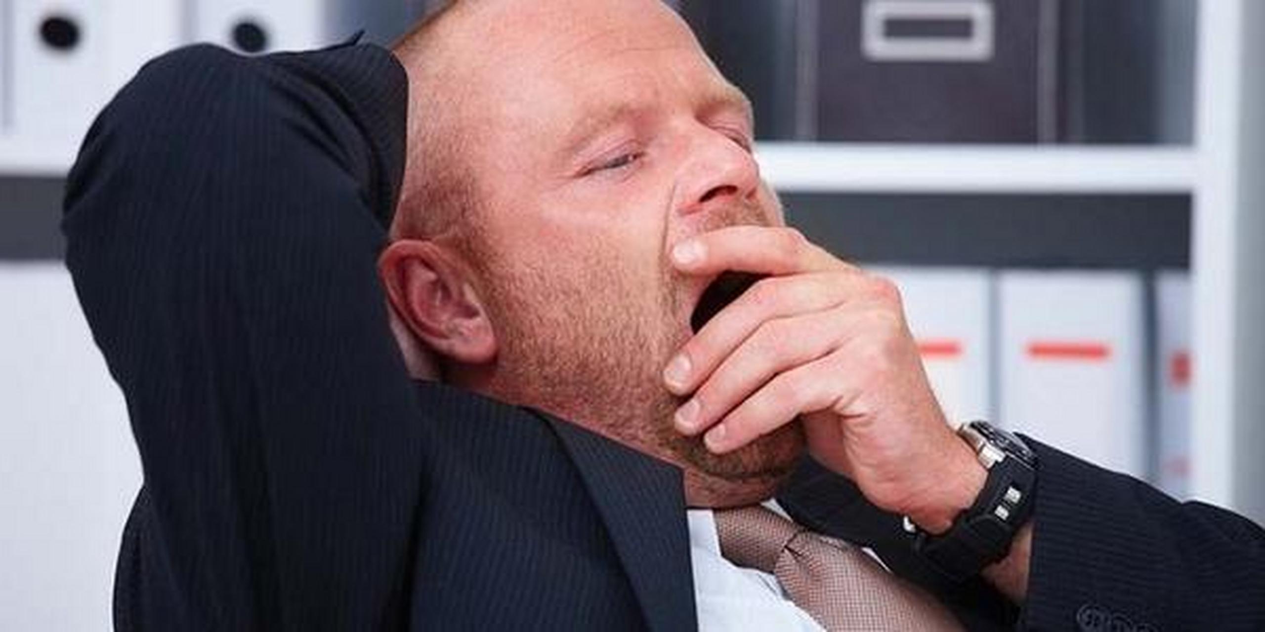 为什么打哈欠会流眼泪正常吗为什么在线