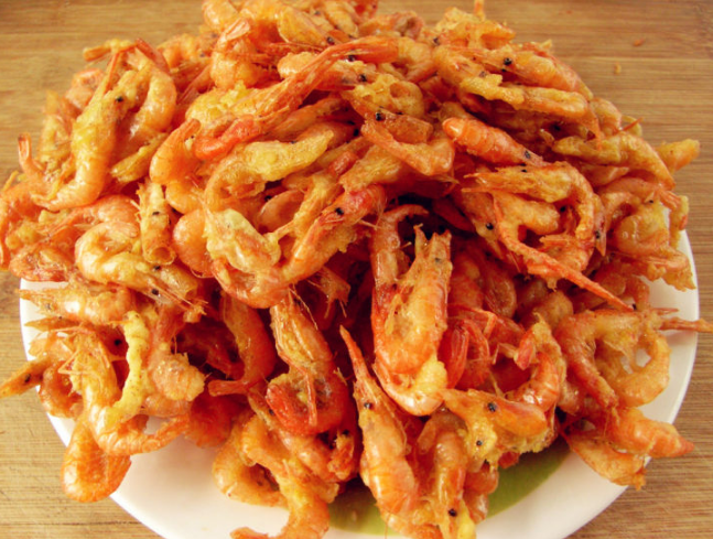 炸小河虾,直接下锅是大错,牢记这3点,焦香酥脆没腥味,真好吃