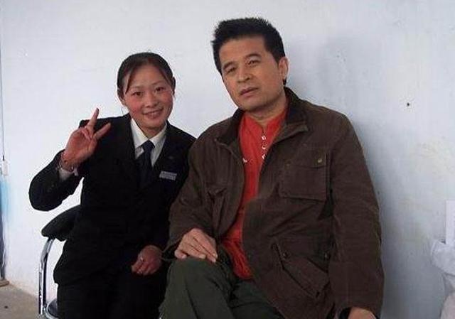 毕福剑近况:和妻子离婚后孤身一人,今61岁身材发福无往日风格