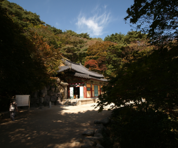 韩国石窟庵属于远东地区佛教艺术杰作,圆屋顶史无前例(上)