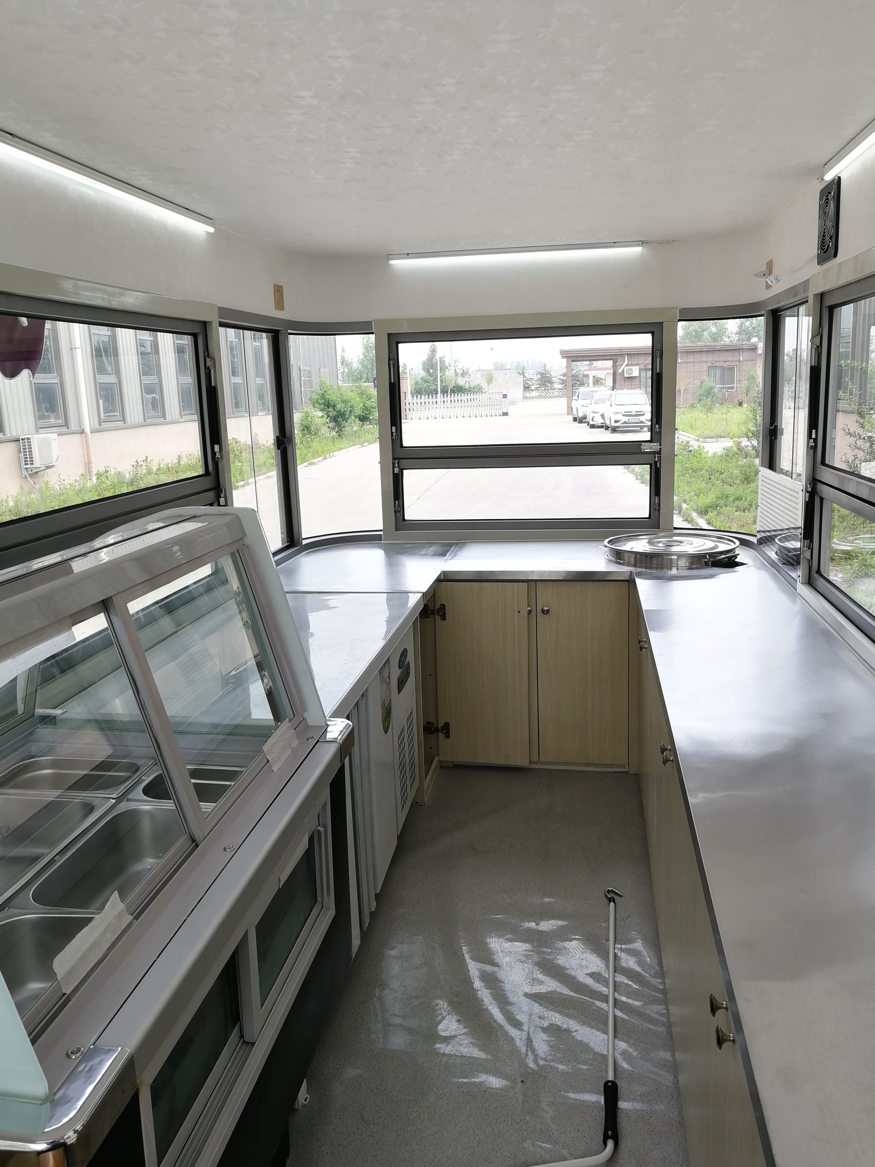 雅美可街景店车几种简单的布置方案 国内合法吗