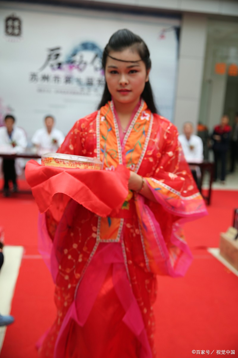 《十香词》:萧皇后丧命之谜