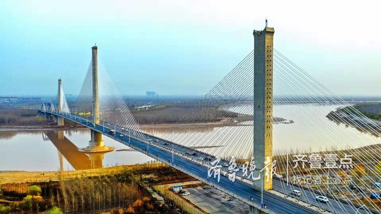 济南齐鲁大道黄河大桥图片