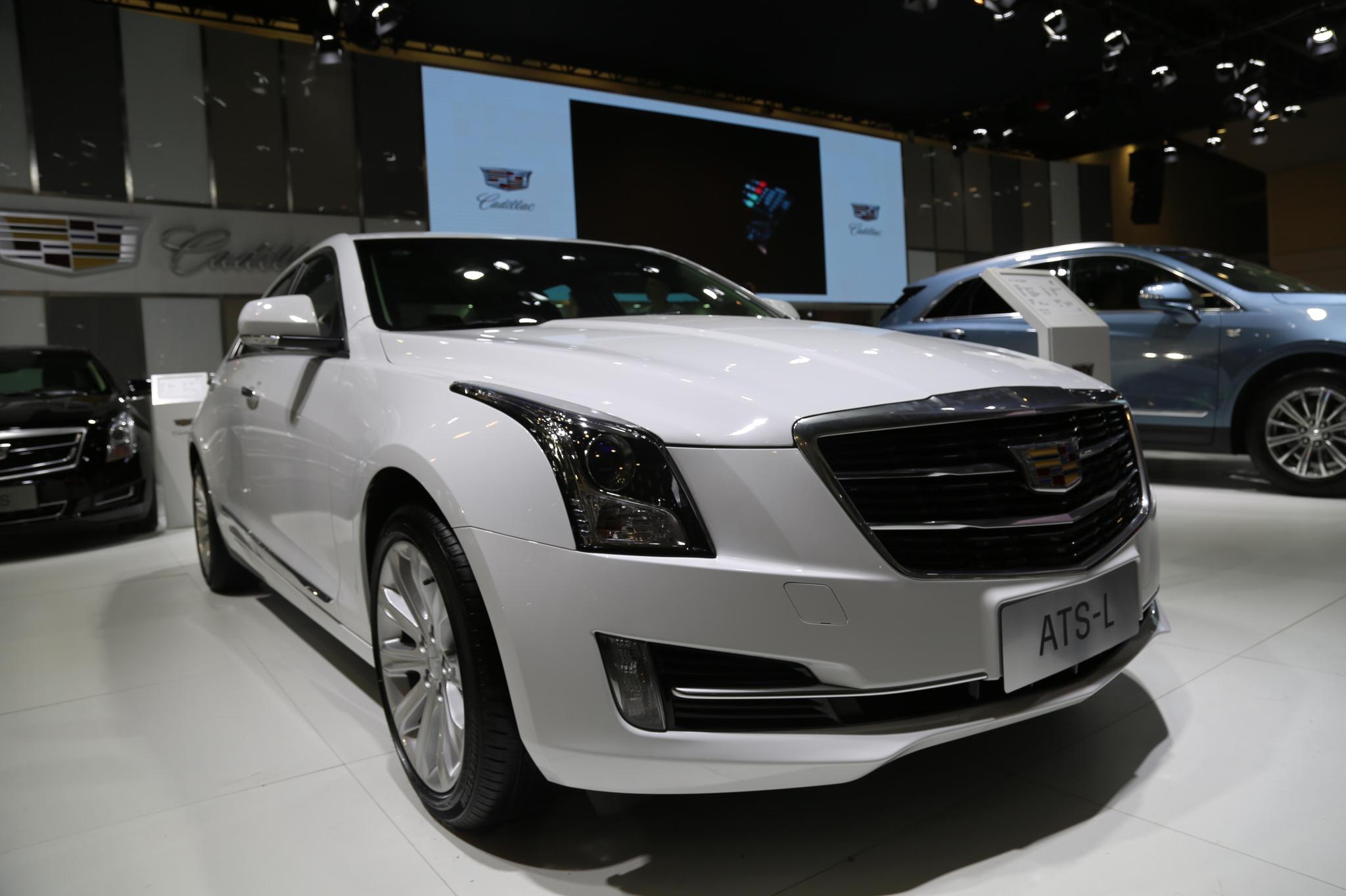 民大车评:轿车中的白富美凯迪拉克,男人女人的最爱,科技感十足