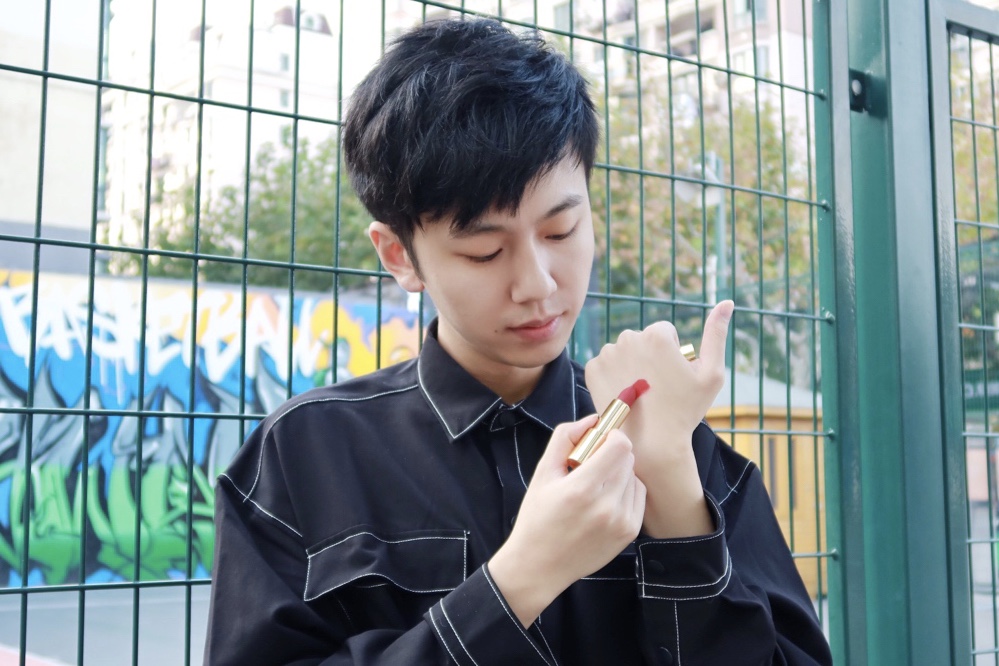 b站主播老骚豆腐直播秀后羿,被队友吕布气"哭",他大呢?