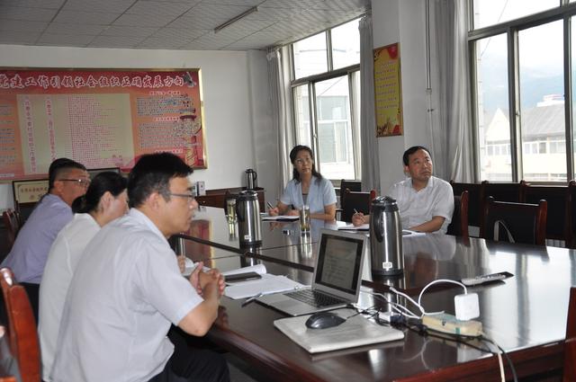 泰安市民政局局长刘兆泉到市社会组织指导中心调研