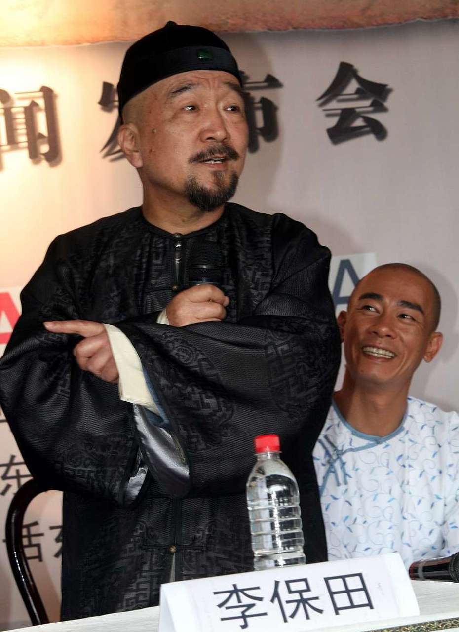 当年,李保田参演《钦差大臣》获三百万片酬,不料播出时剧集从三十集