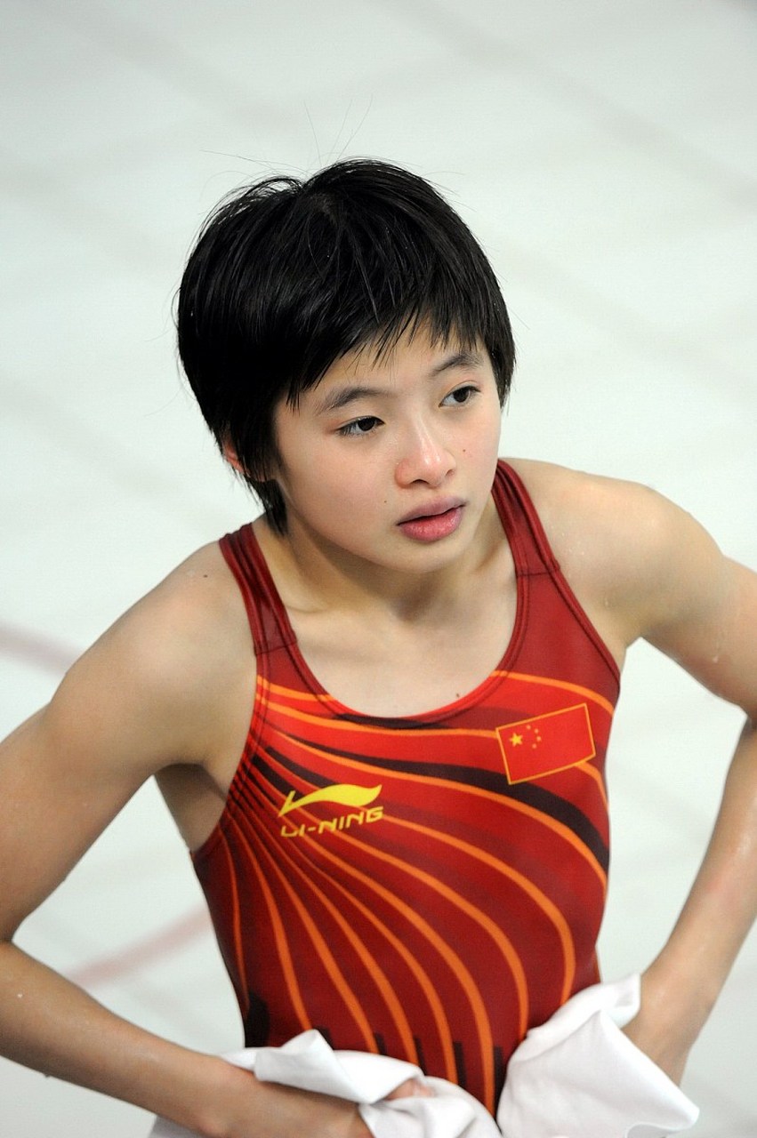 这个小姑娘曾经被誉为跳水天才,夺得2008年北京奥运会女子双人十米台