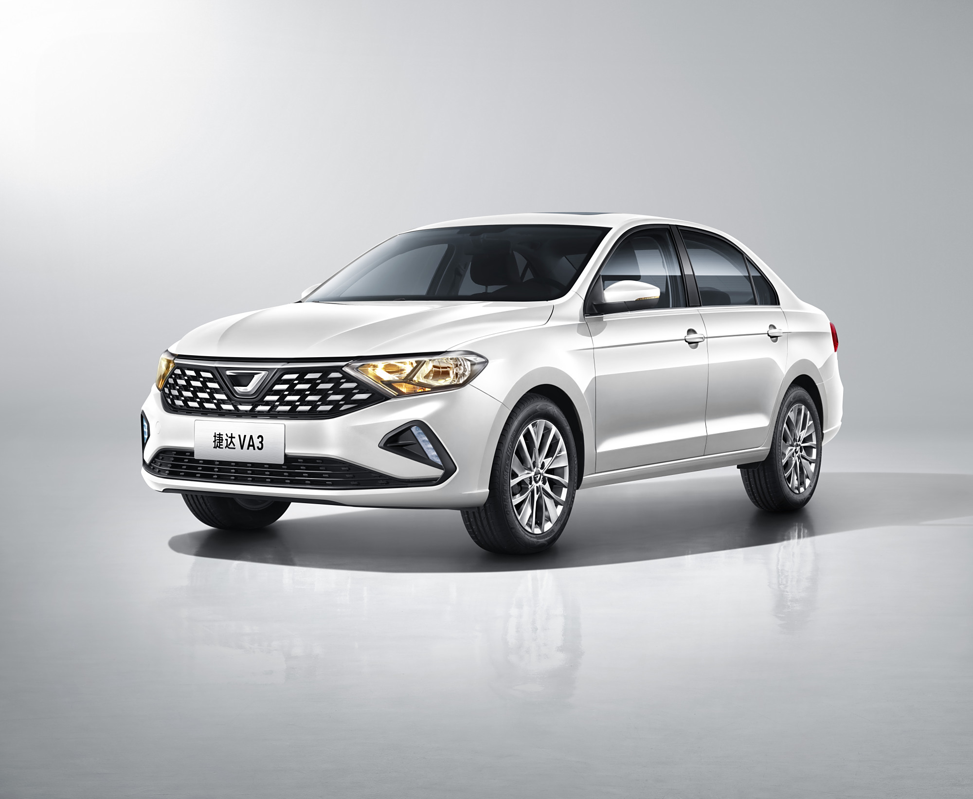 大众"捷达"已成情怀,新款捷达强势登场,车标一换,你还认识?