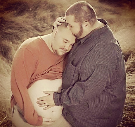 男子怀孕生子图片