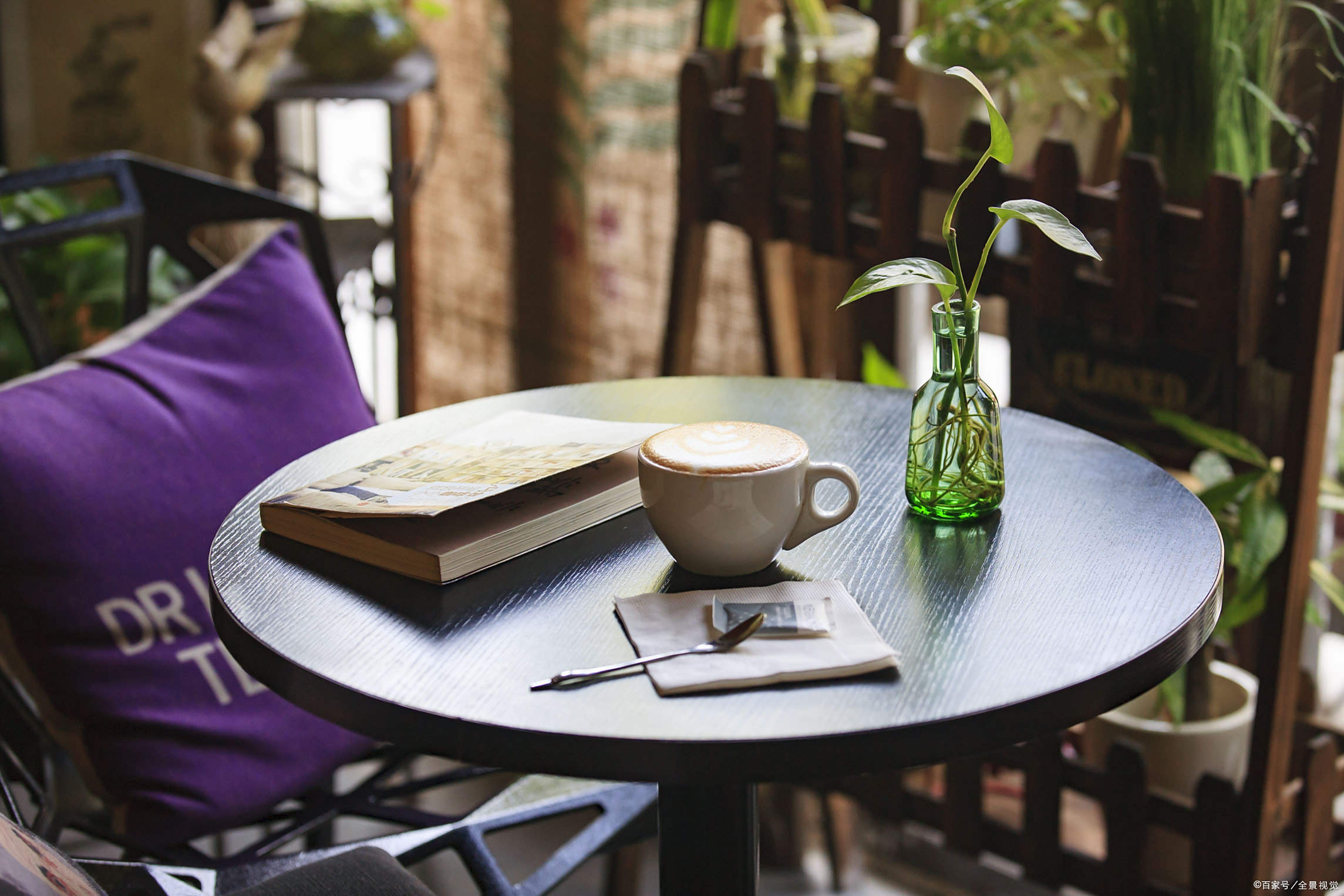 品茗香茶,沐浴书香,心灵深处温暖如初,今年的读书节与众不同