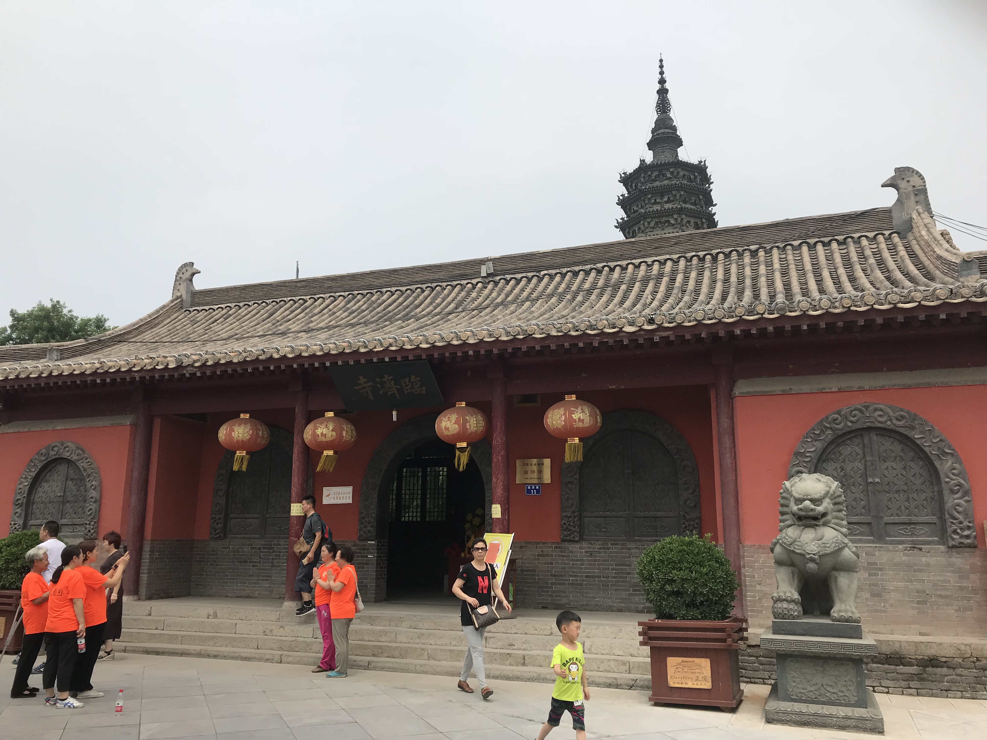 袈娑下未了的尘缘