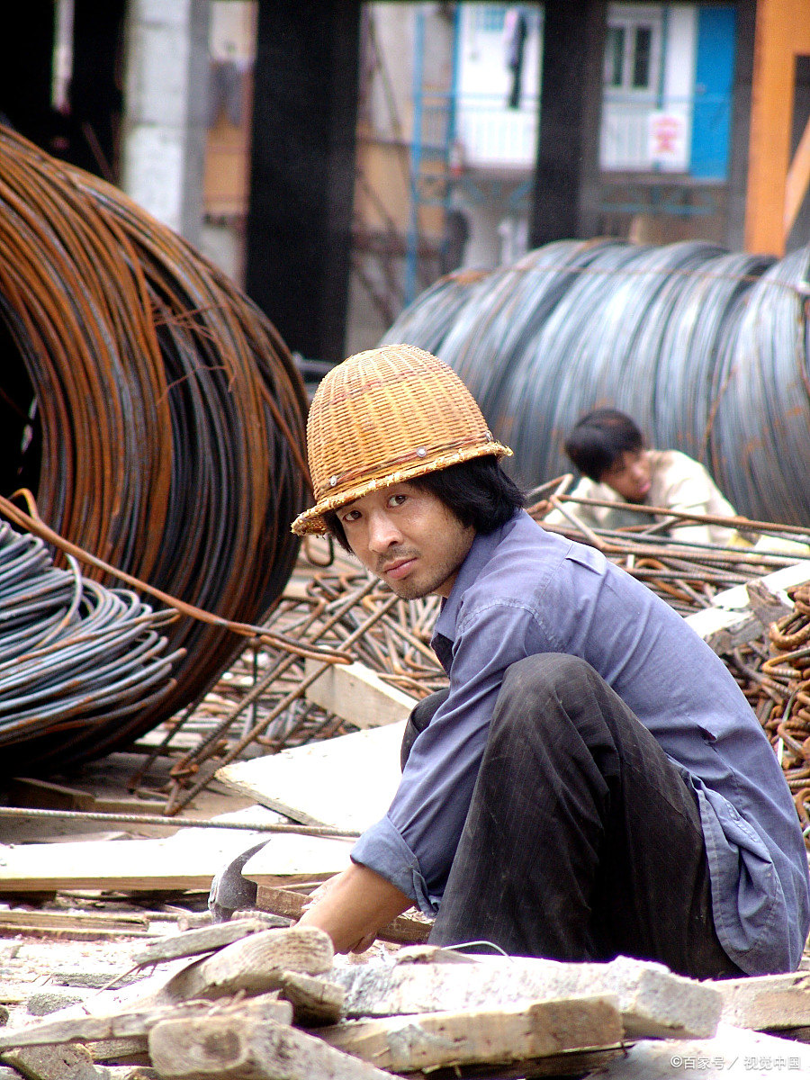 1,打工打工,到头一场空,这句话对于在底层搬砖的来说,就是最好的