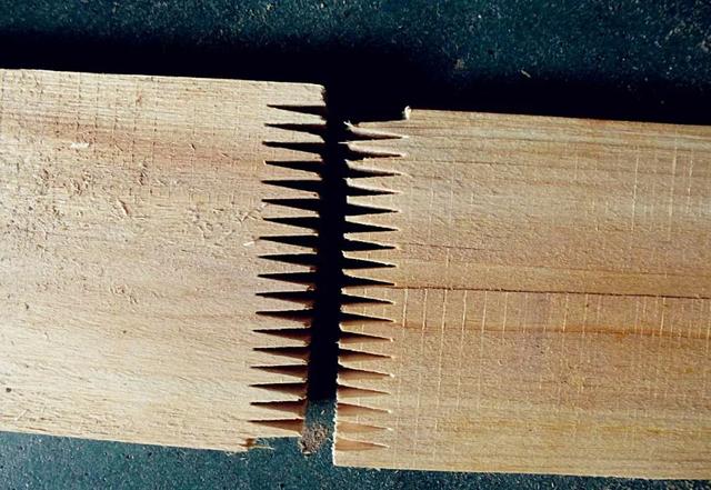 指接实木拼接处