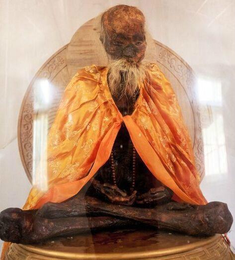 为何中国修士可以肉身成圣?这其中究竟有何秘法