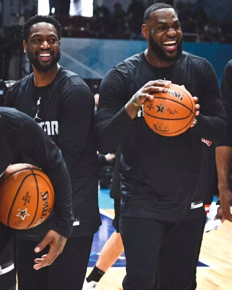 泪目!最后一次的詹韦连线,韦德选择了回头留恋