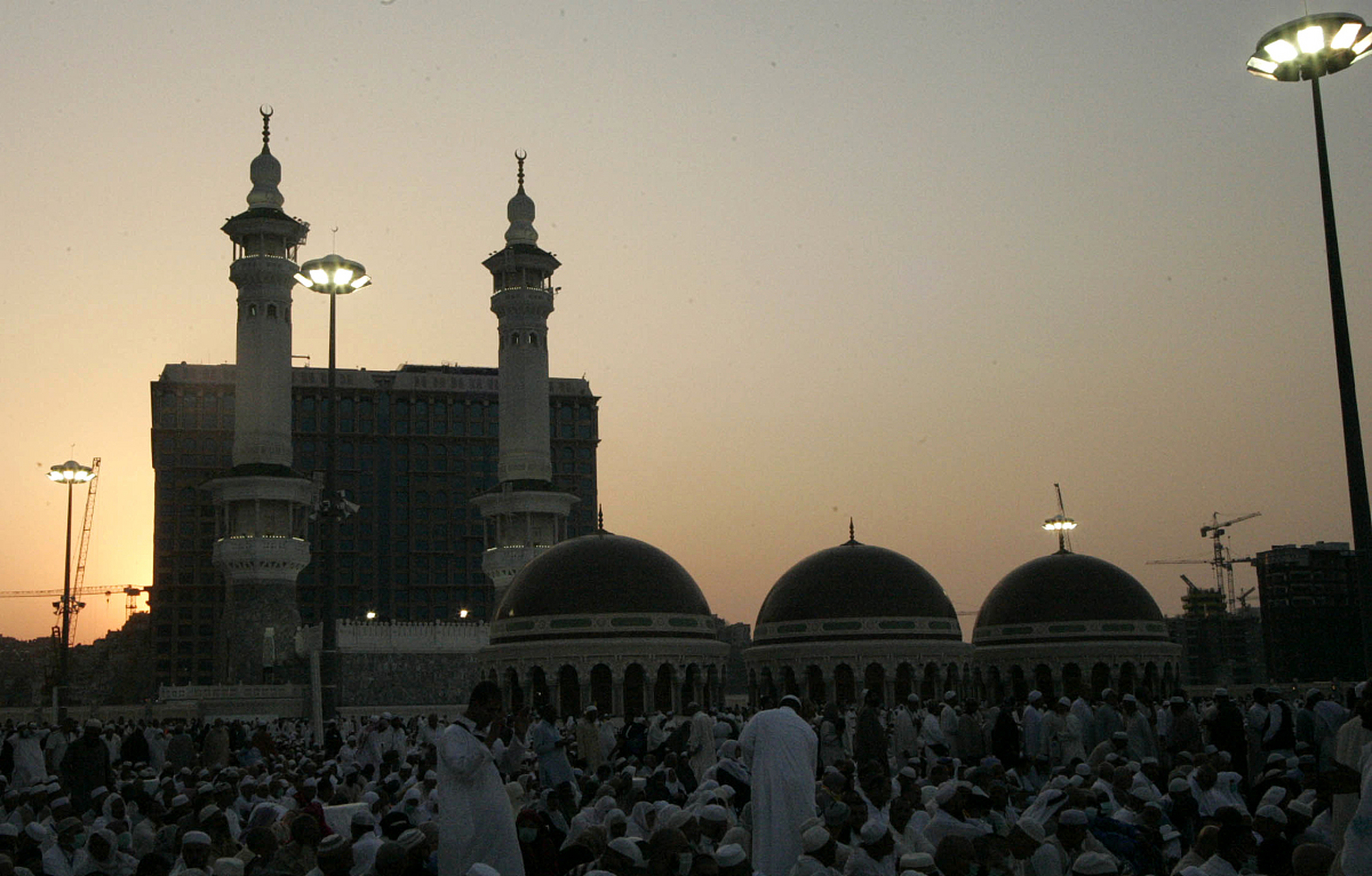 走进伊斯兰教的圣地麦加城,感受数百万穆斯林的朝圣之旅!