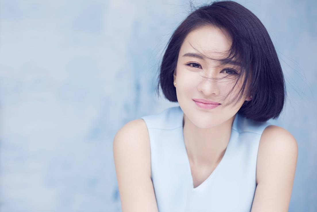 《回家的诱惑》傻妞洪宝莲换个装扮百变,曾韩漂回国,年龄成谜!