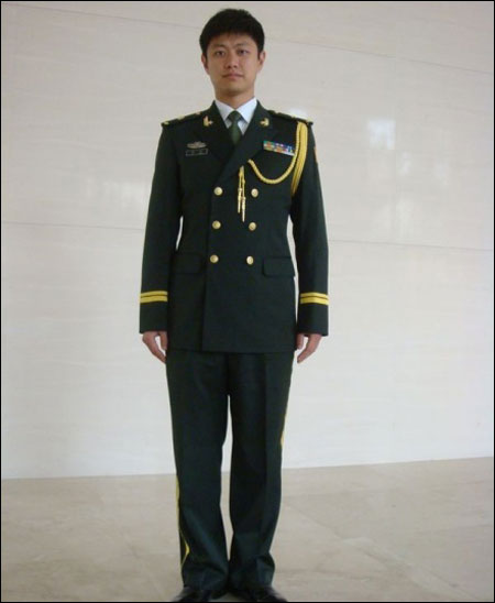 一部剧使用8位替身,全剧组为其停工半年,却无人敢说其