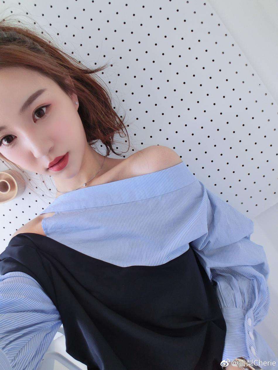 她是王思聪前女友中最成功的,如今结婚生子,事业爱情双丰收!
