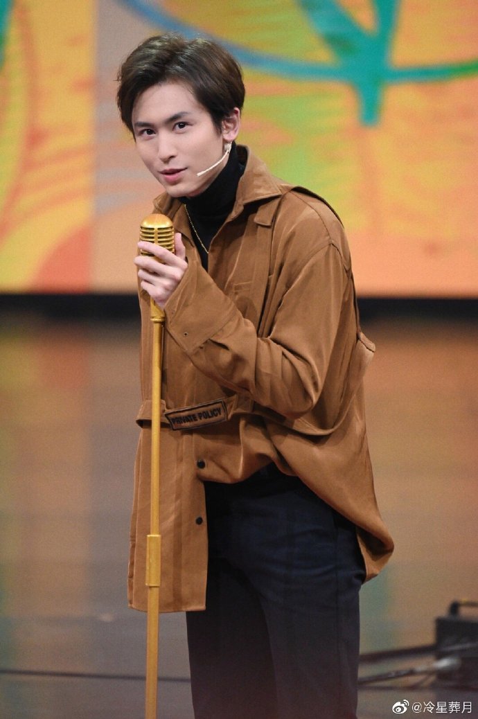 每日打卡# zzh#张哲瀚寸头# zzh#张哲瀚谁都渴望遇见你# zzh#谁都