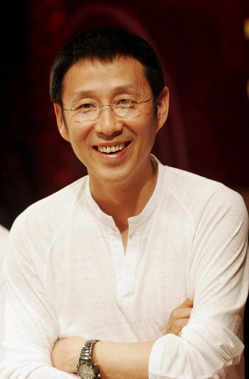 陈道明,是我见过的,长得最好看的学究气质最浓厚的男演员,他演达官