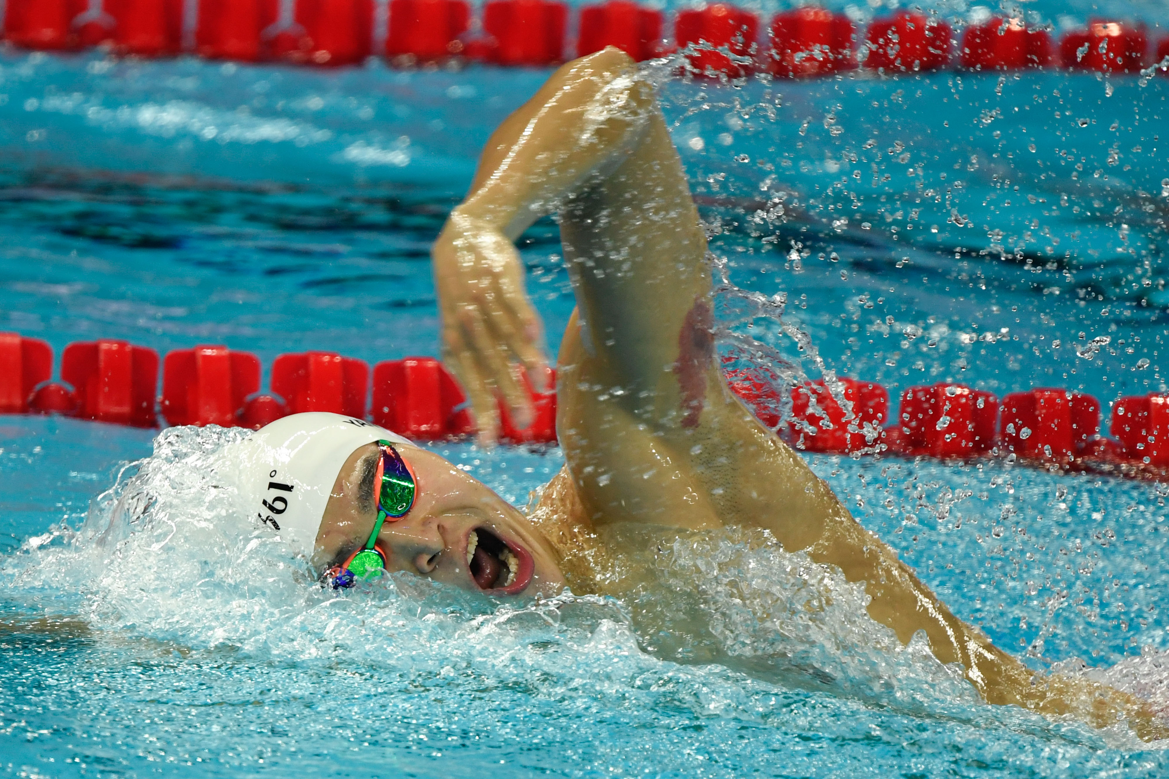 游泳——短池世锦赛:中国队获男子4x200米自由泳接力季军